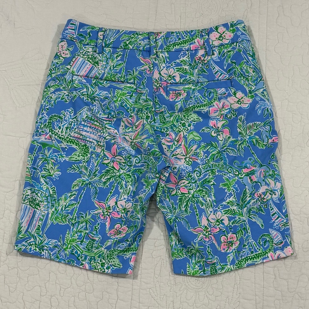 Lilly Pulitzer Womens Blue Tropical Floral Bermuda Shorts Size 0 stretch - Picture 2 of 8